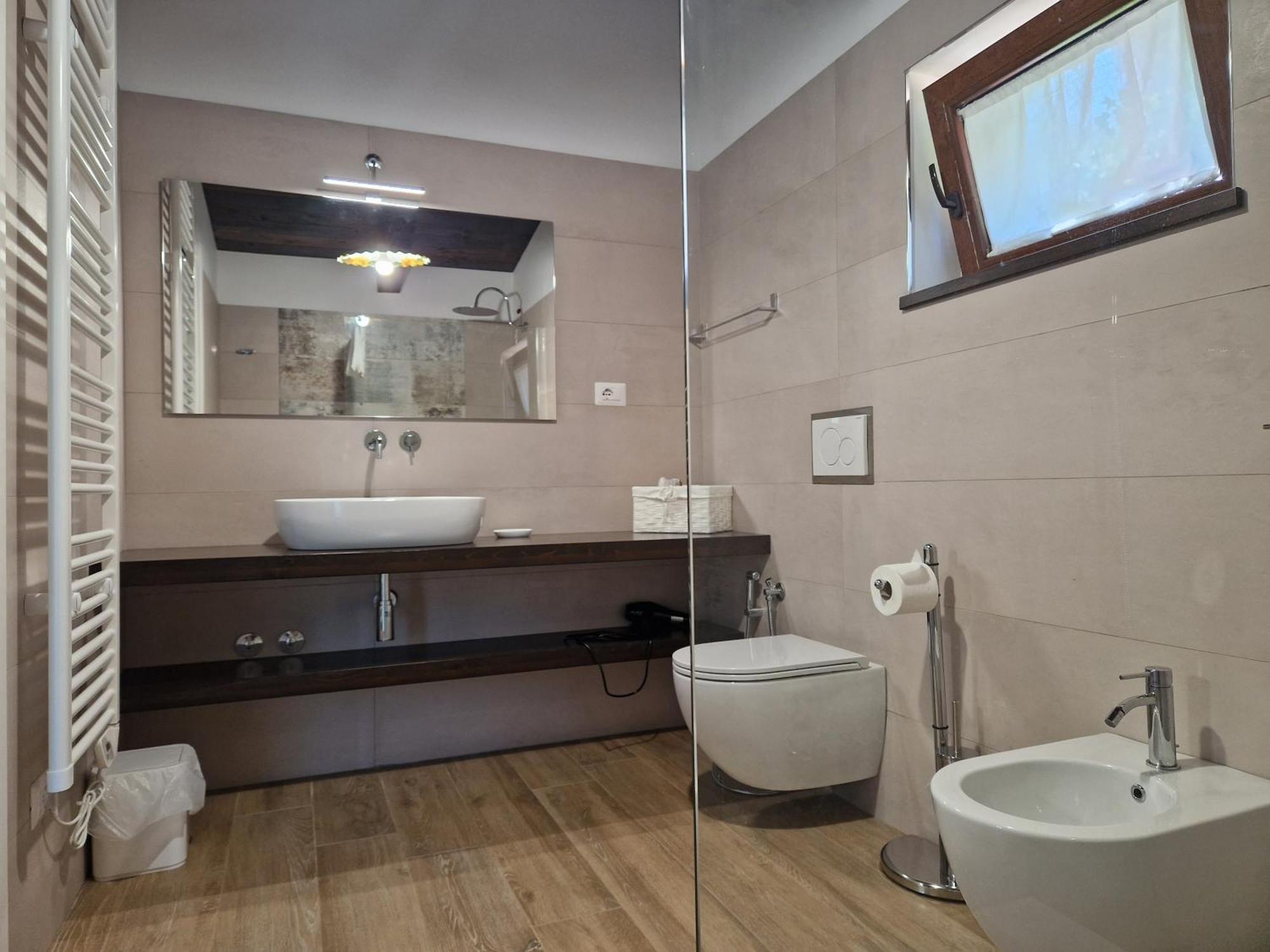 Agriturismo La Corte Sul Lago *